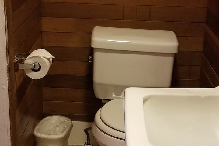 Room 19 of 44