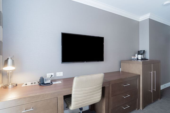 Room 16 of 56