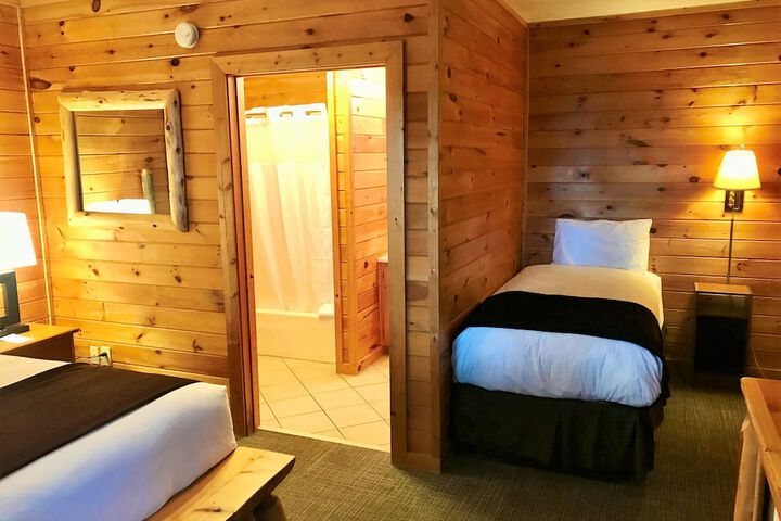 Room 60 of 77