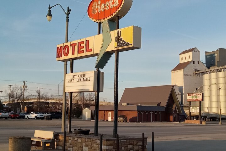 Hotel 11 of 81