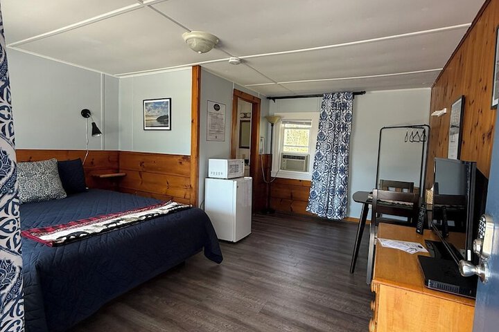 Yardarm Motel