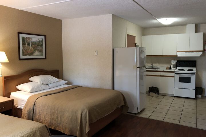 Room 16 of 63