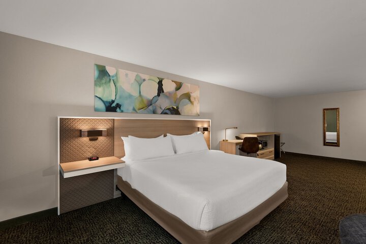 Wyndham Garden Galena Hotel & Day Spa