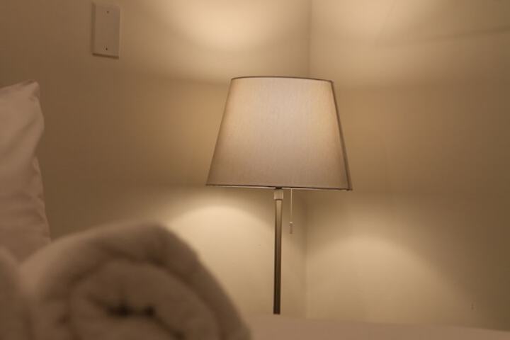 Room 6 of 70