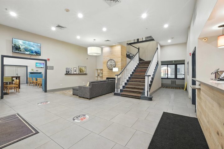 Country Inn & Suites by Radisson Merrillville, IN