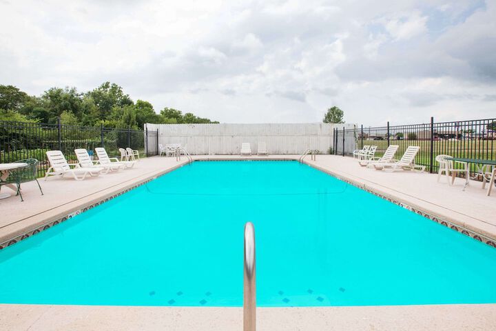 Pool 2 of 15