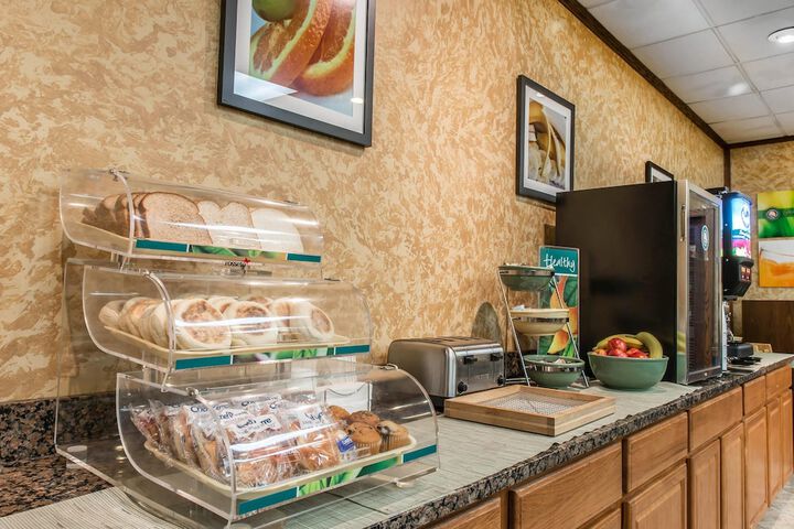 Quality Inn Hermitage South