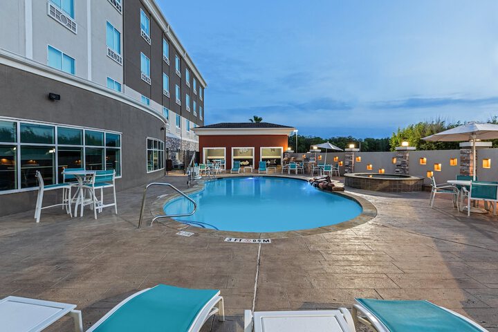 Holiday Inn Express Hotel & Suites - Houston Space Center by IHG
