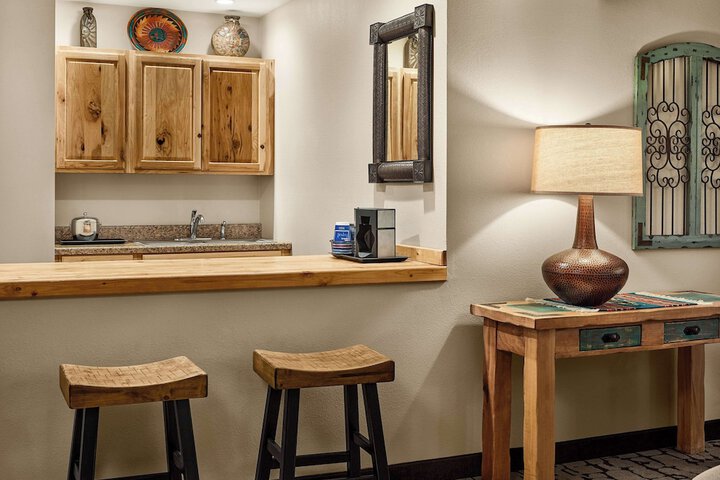 Hotel Don Fernando de Taos Tapestry Collection by Hilton