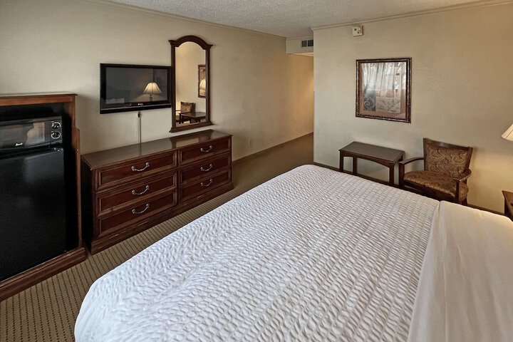 Room 16 of 47