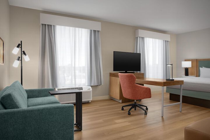 Hampton Inn & Suites Fayetteville