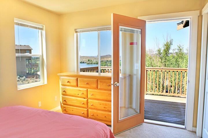 Room 25 of 56