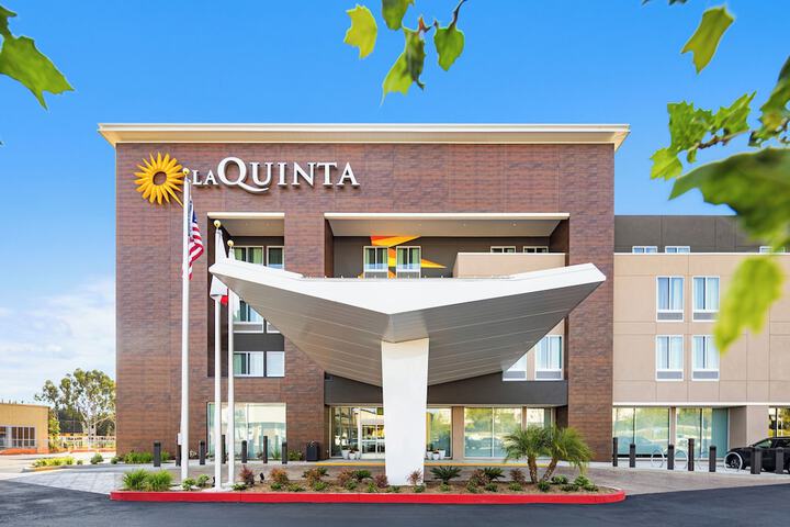 La Quinta Inn & Suites by Wyndham La Habra