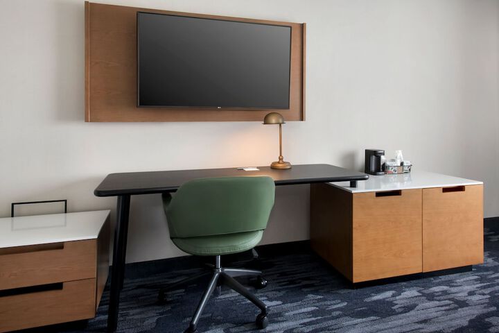 Room 14 of 29