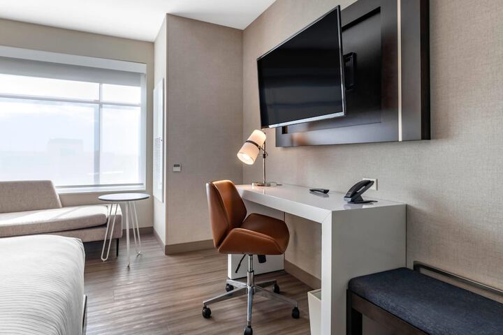 Cambria Hotel Bloomington Mall of America Minneapolis Airport