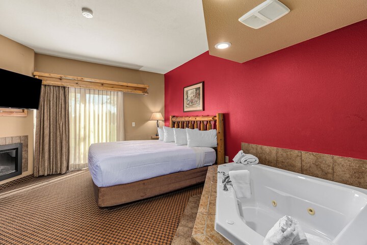 The Lodge at Brainerd Lakes Trademark Collection by Wyndham