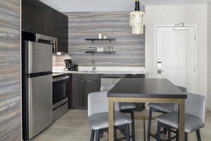 Residence Inn by Marriott Detroit Dearborn