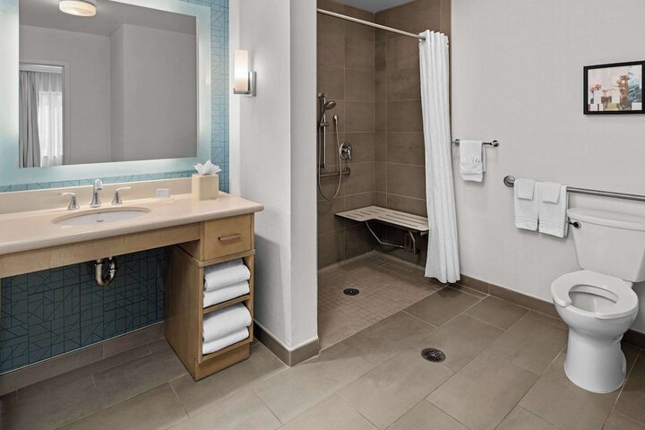 Homewood Suites by Hilton Anaheim Resort – Convention Center