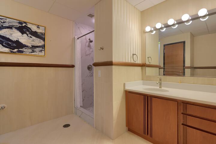 The Executive Suites and Venue