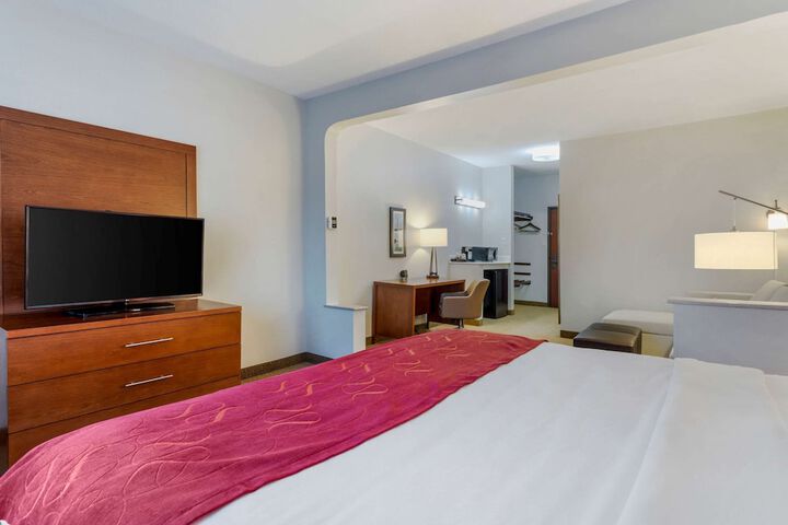 Room 27 of 54