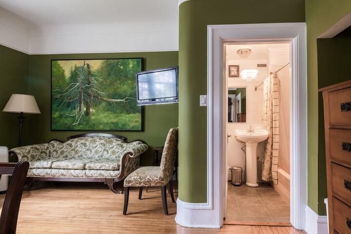 Room 38 of 51