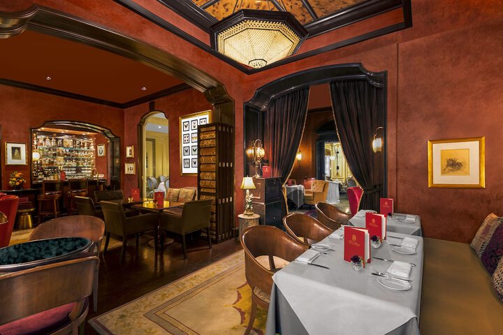 Hotel Plaza Athenee