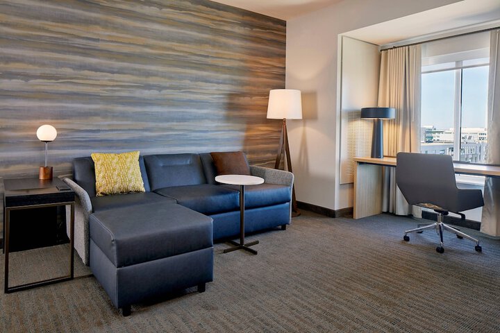 Room 47 of 63