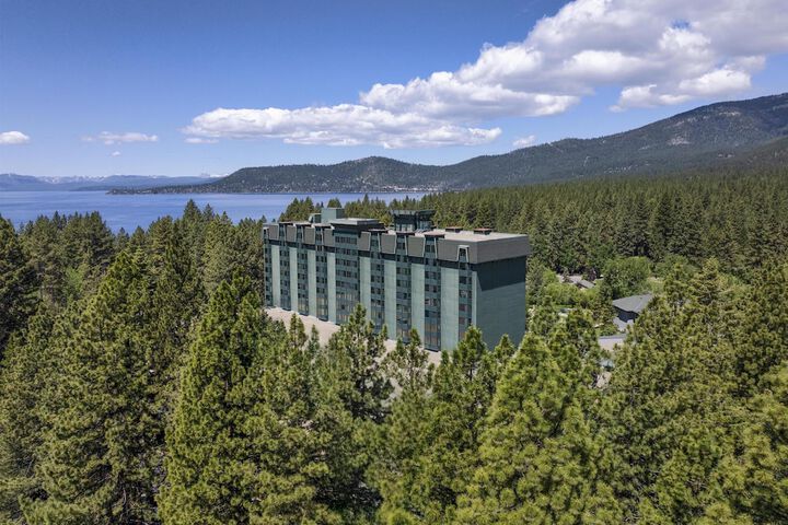 Hyatt Regency Lake Tahoe Resort Spa and Casino