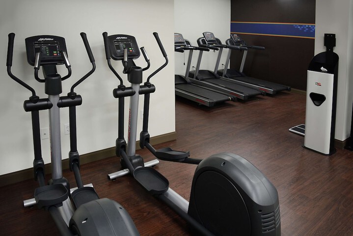 Hampton Inn & Suites Philadelphia / Media