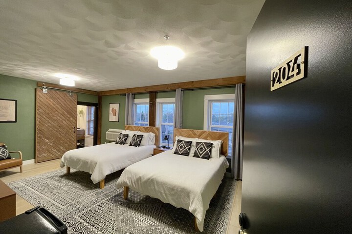 Room 63 of 72