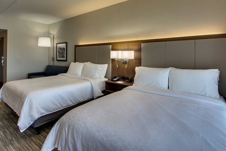 Holiday Inn Express & Suites Troy by IHG