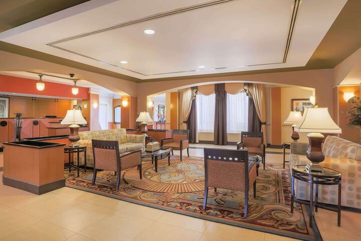 Hotel Interior 9 of 39
