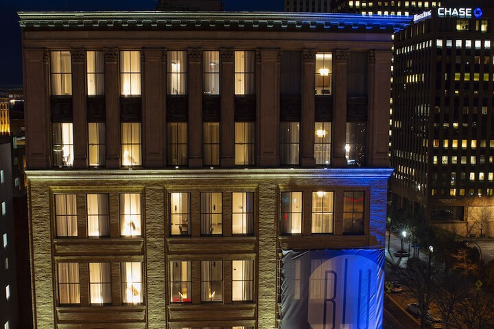 BLU-Tique Akron, a Tribute Portfolio Hotel