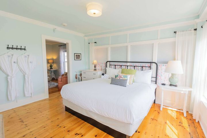 Ocean House Hotel & Motel
