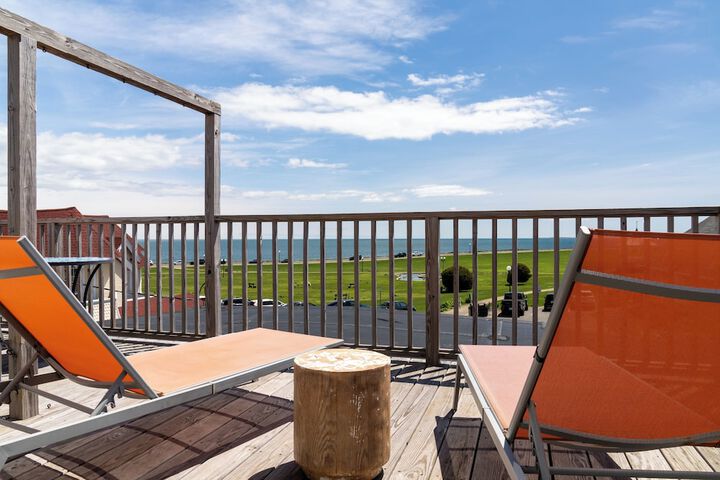 Terrace/Patio 37 of 40