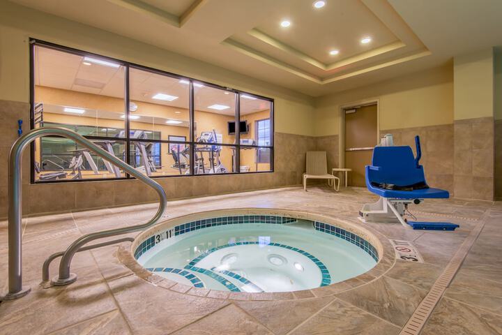 Pool 10 of 57