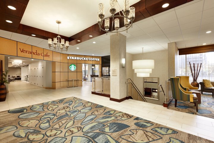 Crowne Plaza Crystal City-Washington D.C. by IHG