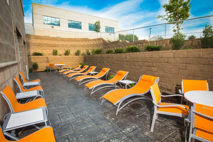 Holiday Inn Morgantown - University Area by IHG