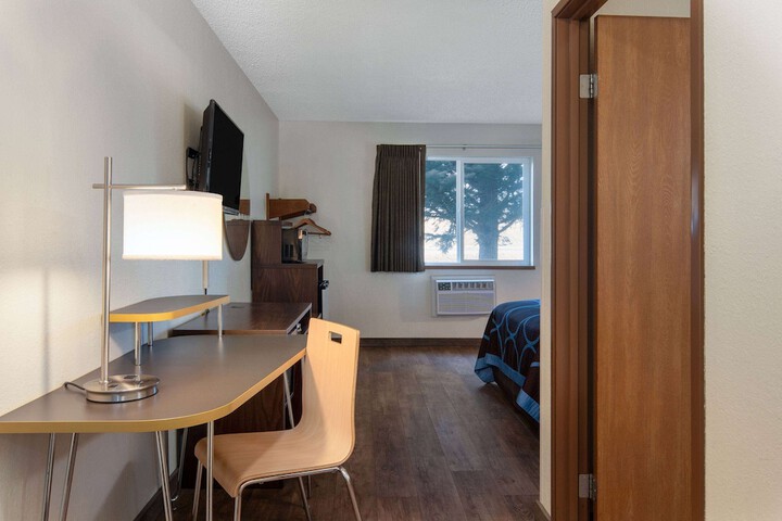 Room 29 of 36