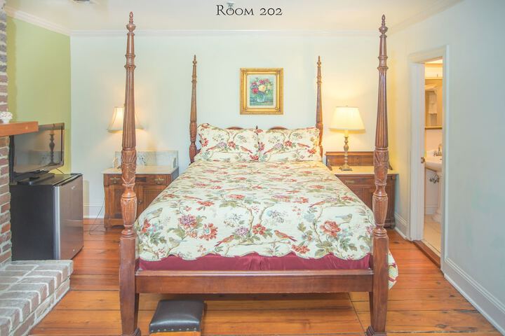 Room 135 of 170