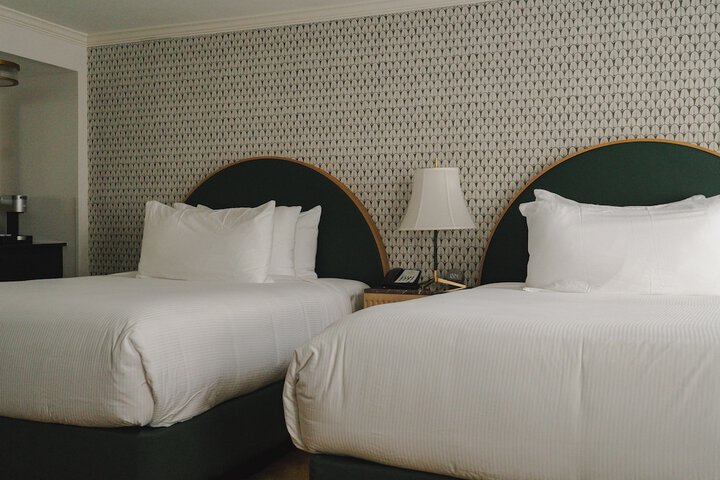 Room 74 of 147