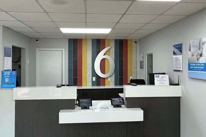 Studio 6 Suites - Lafayette IN