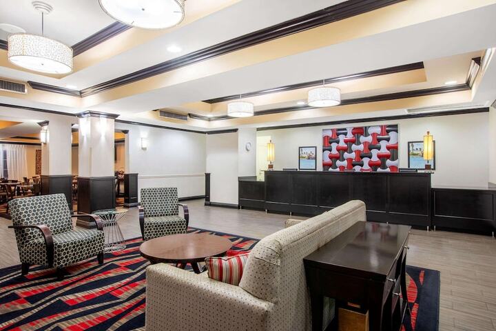 Hotel Interior 13 of 38