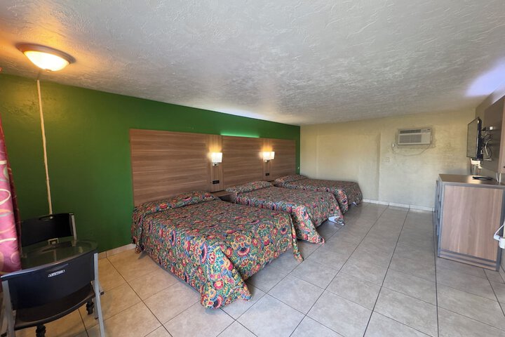 Economy Inn