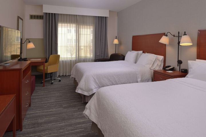 Room 20 of 33