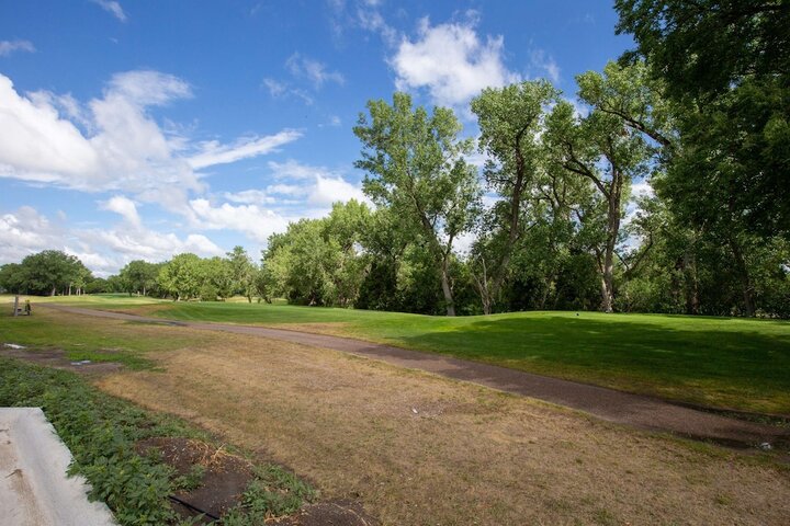 Property Grounds 37 of 39