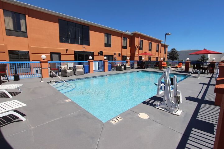 Pool 9 of 76