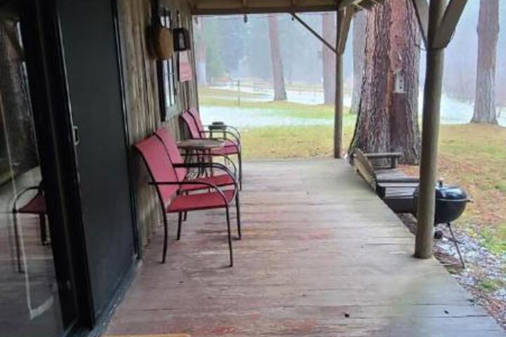 Cold Springs Resort