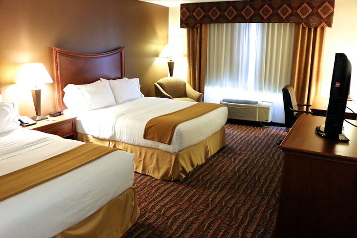 Room 8 of 54