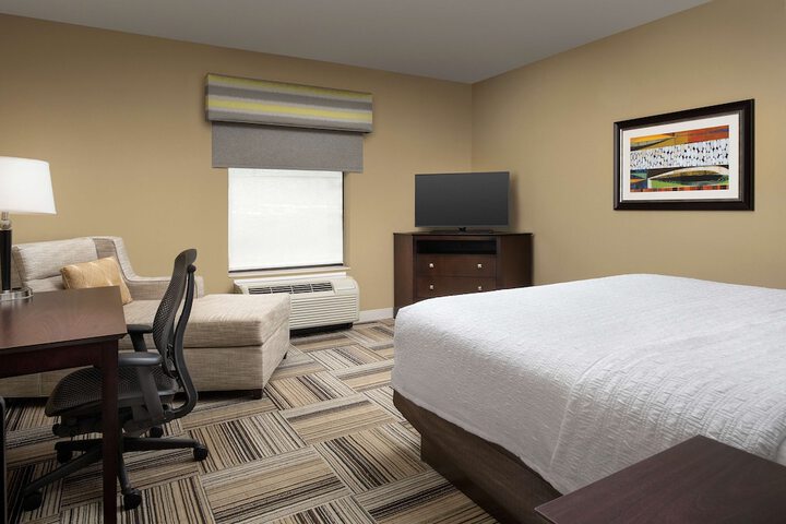 Room 18 of 29